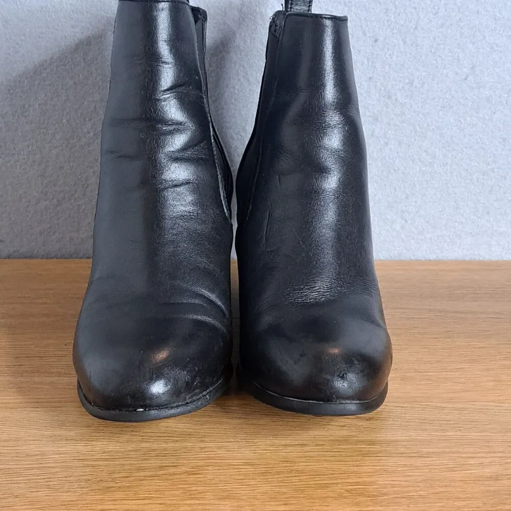 Thursday Everyday Women Black Leather Platform Chelsea Boots Size 7.5 Euro 38